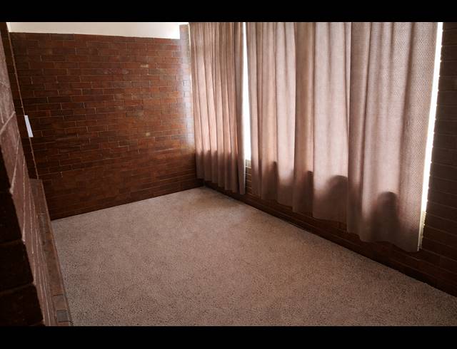 1 BEDROOM APARTMENT FOR SALE IN FLORIDA LAKE